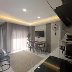 Nova Life Apartment *